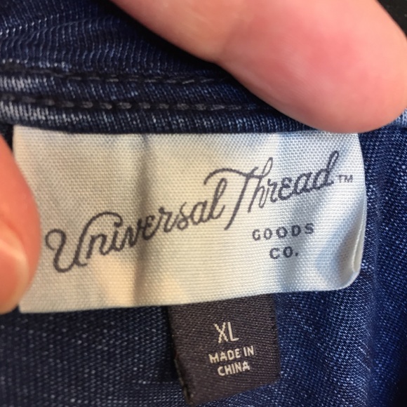 Universal Thread Ruffled Sleeve Top- XL - Picture 6 of 8